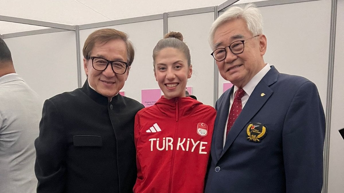 Paralimpik Oyunları’nda ilk madalyayı alan Meryem Betül Çavdar’dan Jackie Chan paylaşımı