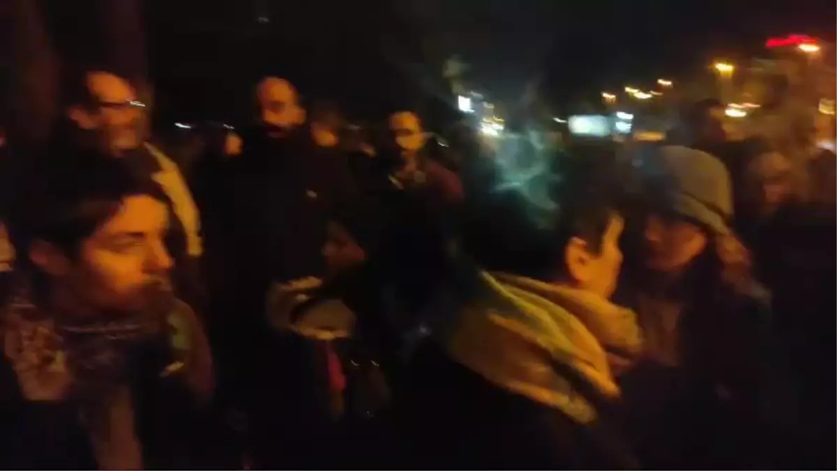 İstanbul’da Kadın Eylemine Gözaltı