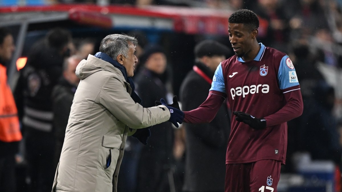 Şenol Güneş: Futbol adına güzel işler yaptık